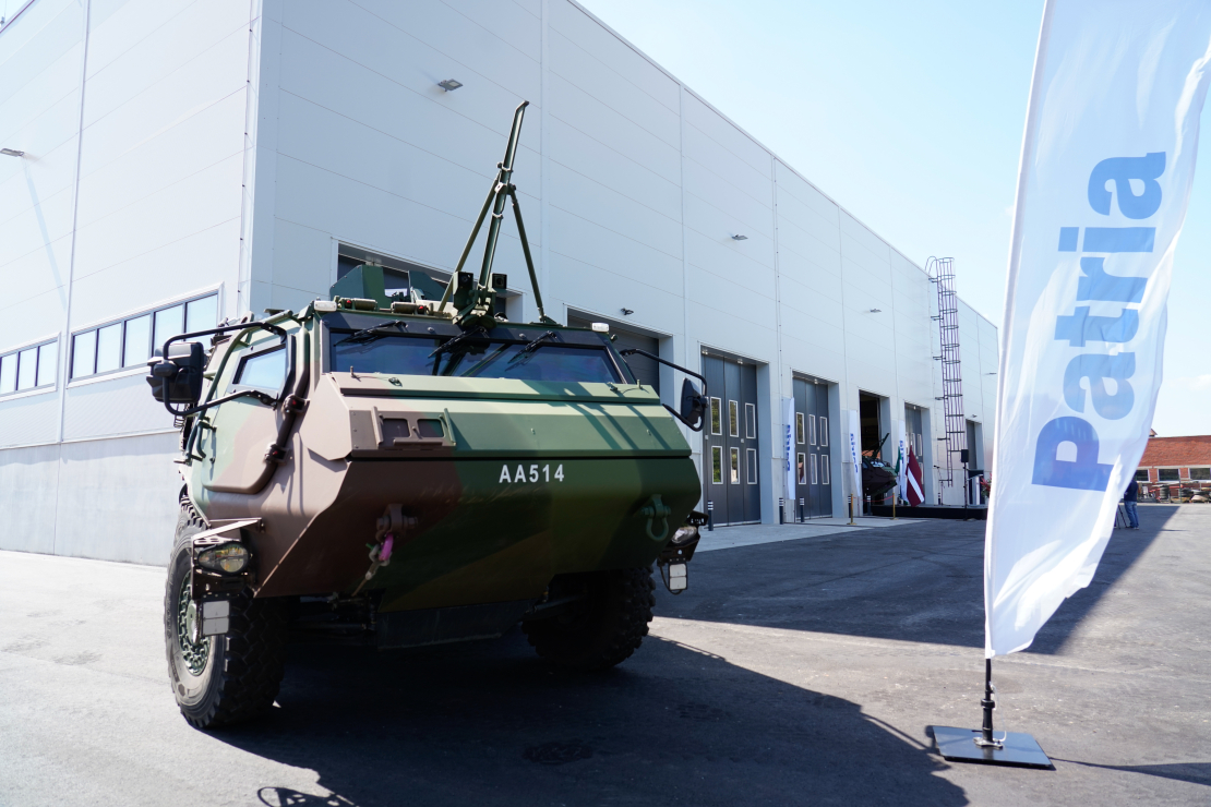 "Patria 6x6" bruņutransportieris.
