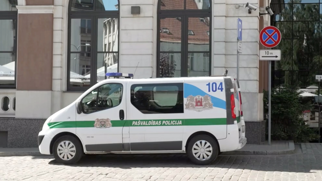 Jau gadu ceļu satiksmes noteikumu ievērošanu uzrauga ne tikai ceļu policija, bet arī pašvaldības policija.