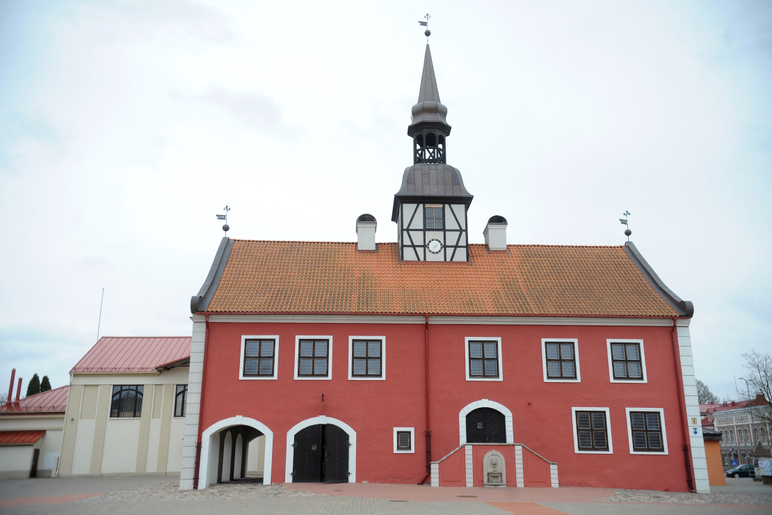 Bauskas Rātslaukums.