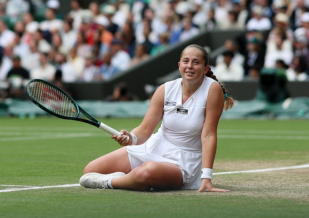 Aļona Ostapenko trešo reizi karjerā Vimbldonas čempionātā bija starp astoņām labākajām spēlētājām, taču tikt pusfinālā otro reizi viņai neizdevās.