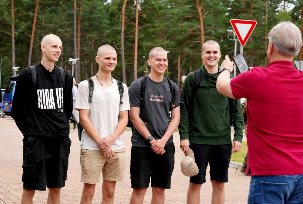 Šī gada 19. jūlijā militārajā bāzē "Ādaži" tika sagaidīti valsts aizsardzības dienesta 2024. gada jūlija iesaukuma karavīri.