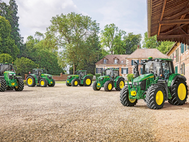 'John Deere 6M' traktori.