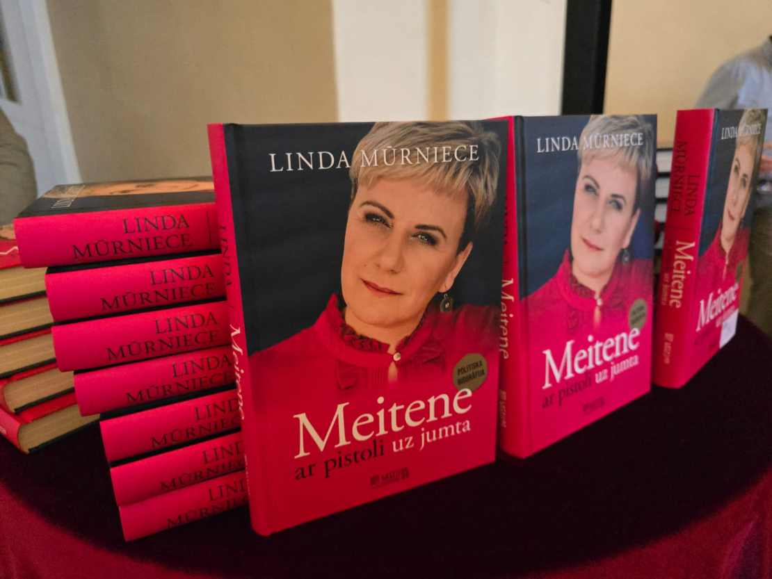 Lindas Mūrnieces grāmatas svinīgā atvēršana.