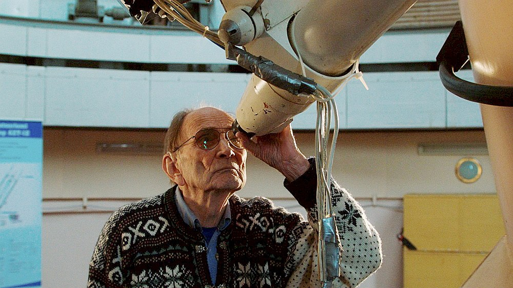 Kadrs no Andra Gaujas īsfilmas "Vērošanas māksla"/ "The Art of Looking".