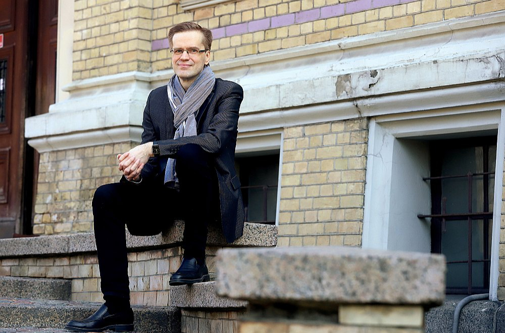 Jurģis Šķilters: "Mans ieteikums – paraudzīties uz politiķu attieksmi pret zinātni. Zinātnes vietā kaut kas cits (nauda, vara, sazvērestības teorijas vai māņticība) ir ceļš uz atpalicību, tumsonību un nekurieni."