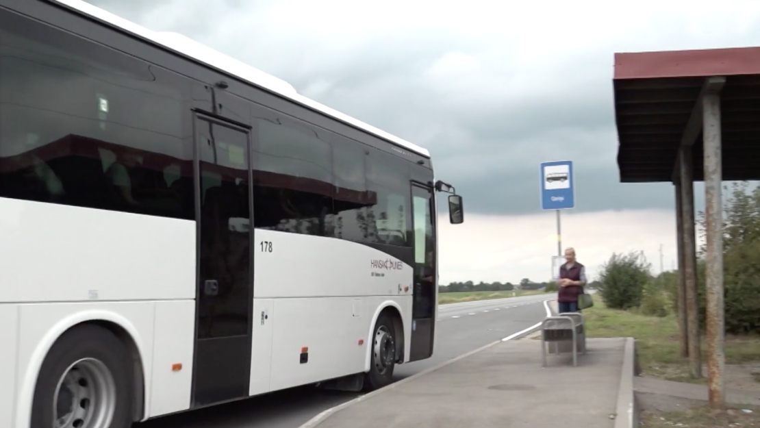 Autobusu kustība reģionos.