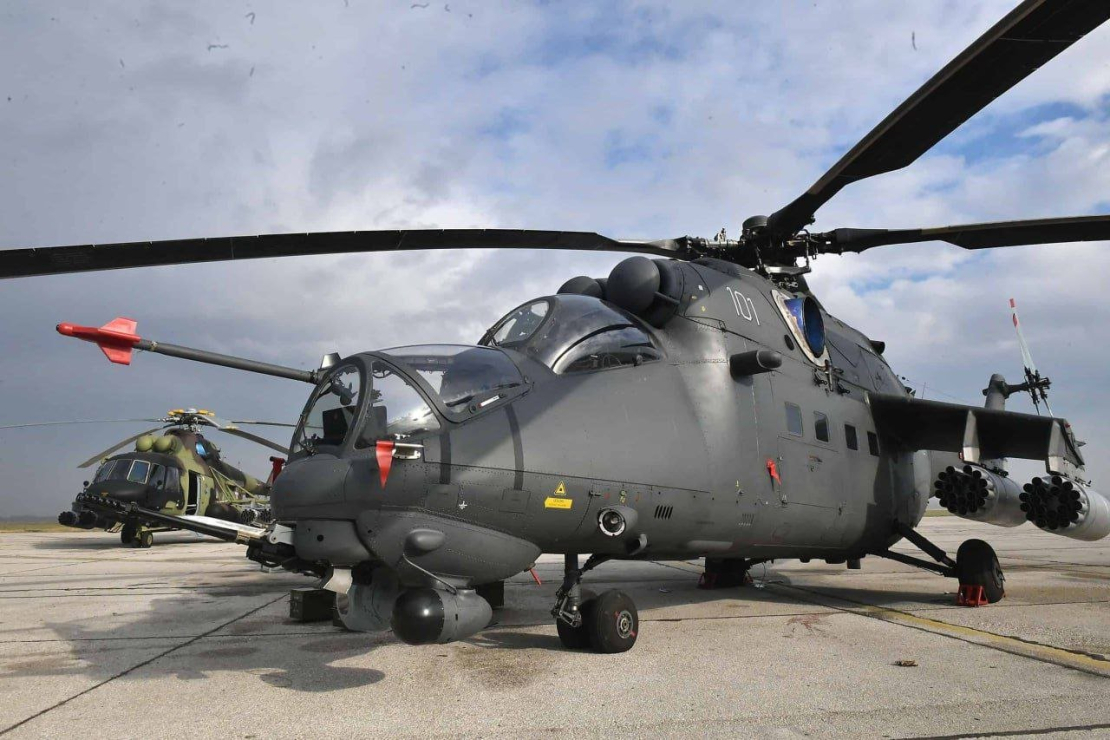 Helikopters Mi-8.