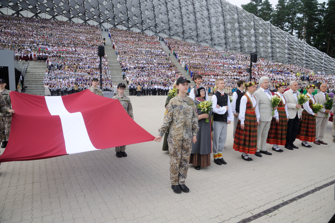 Svētku noslēguma koncerts "Te-aust".