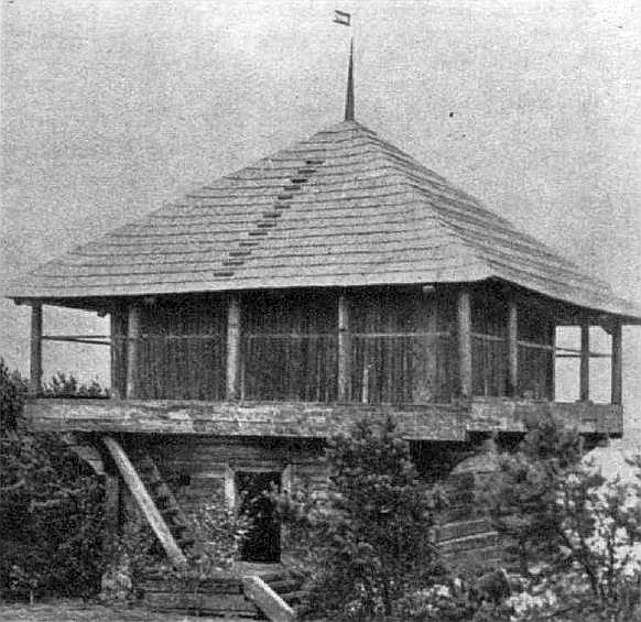 Zvirgzdenes muižas klēts pēc uzstādīšanas 1935. gadā.