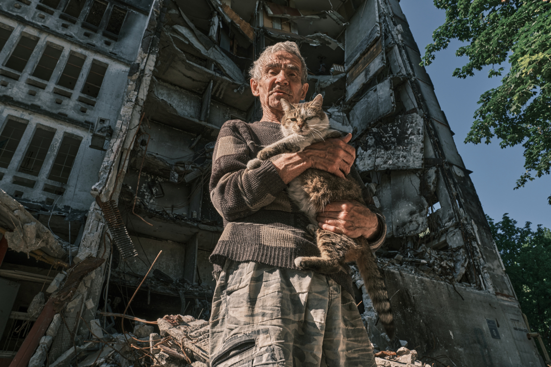 Ukrainas iedzīvotāju dzīve ir izpostīta.