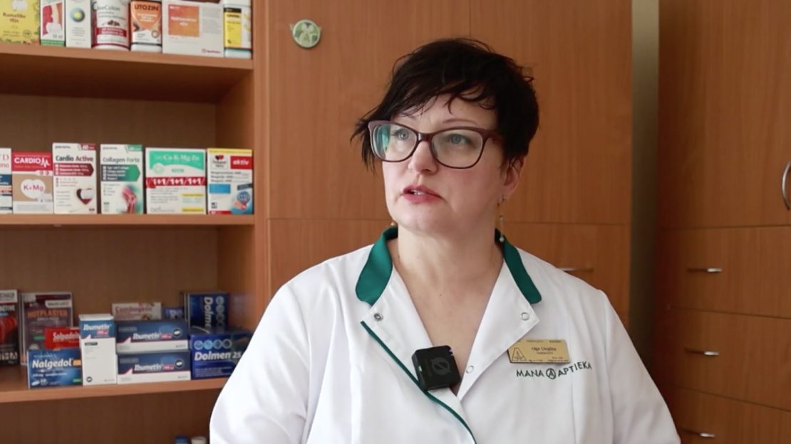 SIA "Pilsētas aptieka" filiāles Valmiermuižā farmaceite Līga Liepiņa.