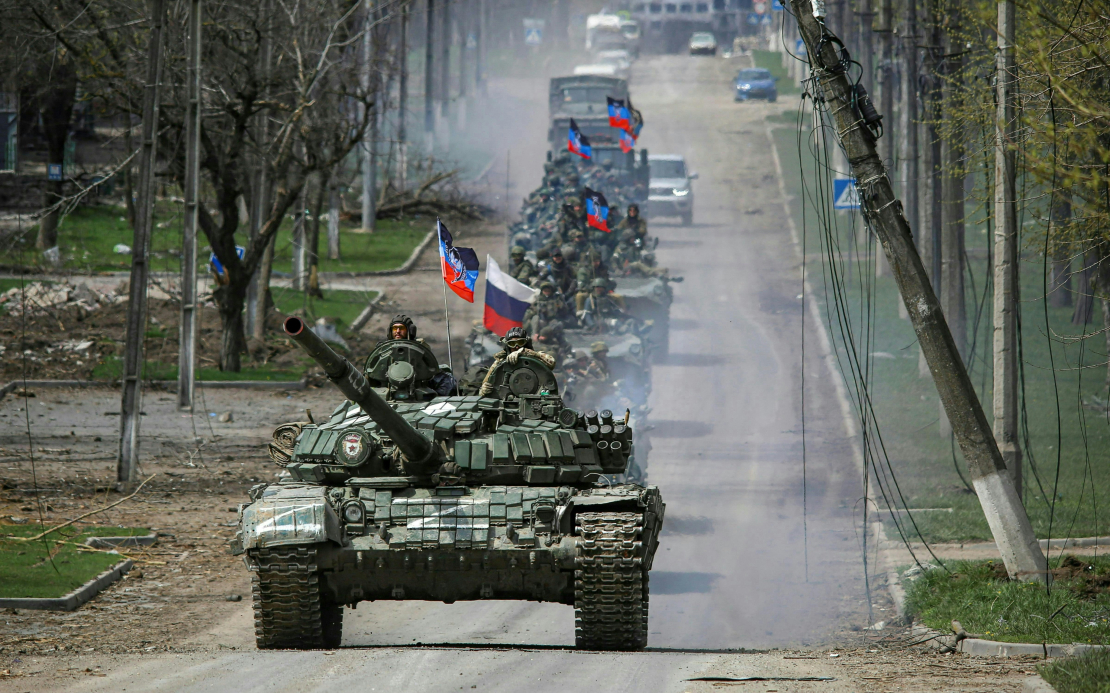 Krievijas armija, tanki. Krievijas karavīri.