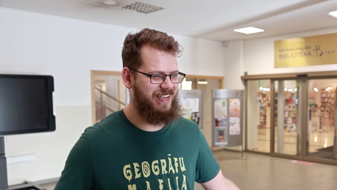 Vidzemes jauno ģeogrāfu skolas žūrijas vadītājs Miķelis Rikveilis.