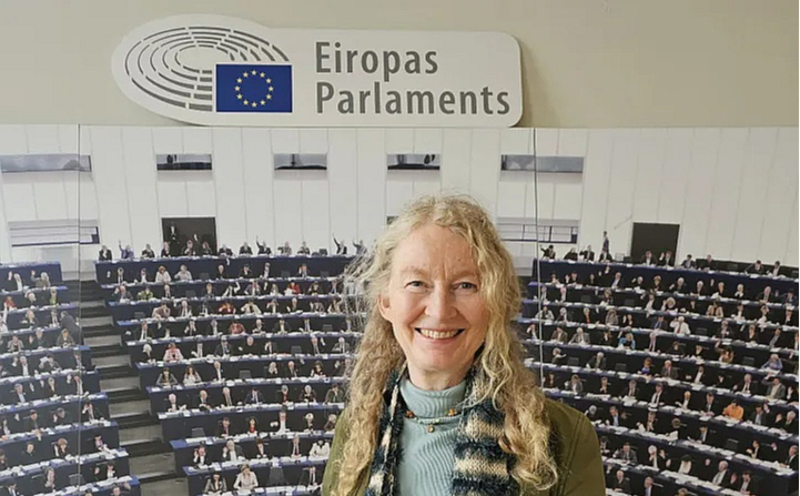 Anne Mete Vestergārda, Eiropas Parlamenta (EP) biroja Latvijā vadītāja. 