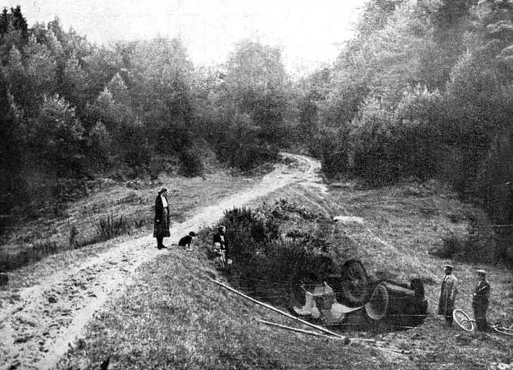 Vieta, kurā avarēja Z. A. Meierovica auto 1925. gadā.