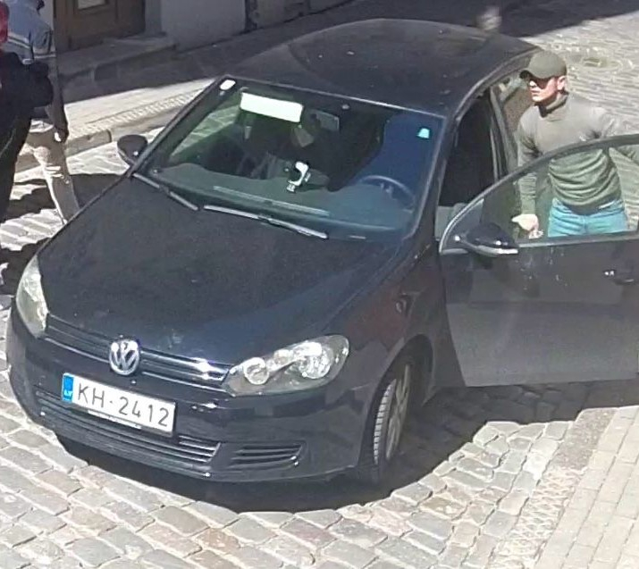 Pulksteņu zagļi.