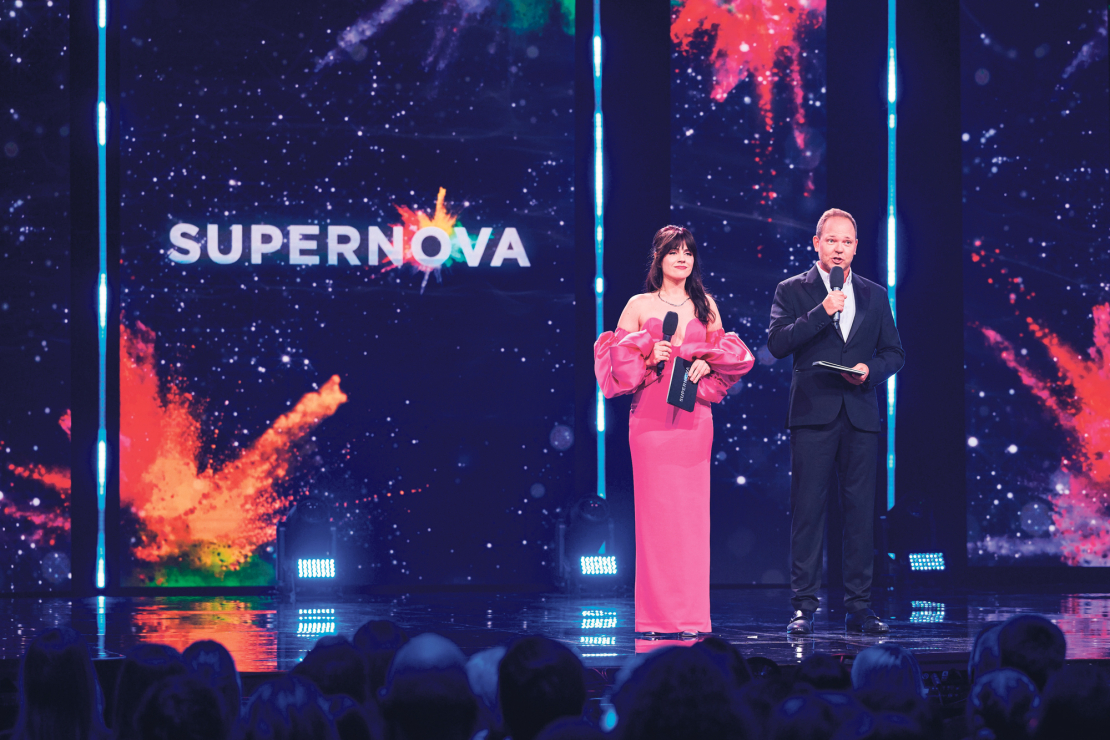 "Supernova".