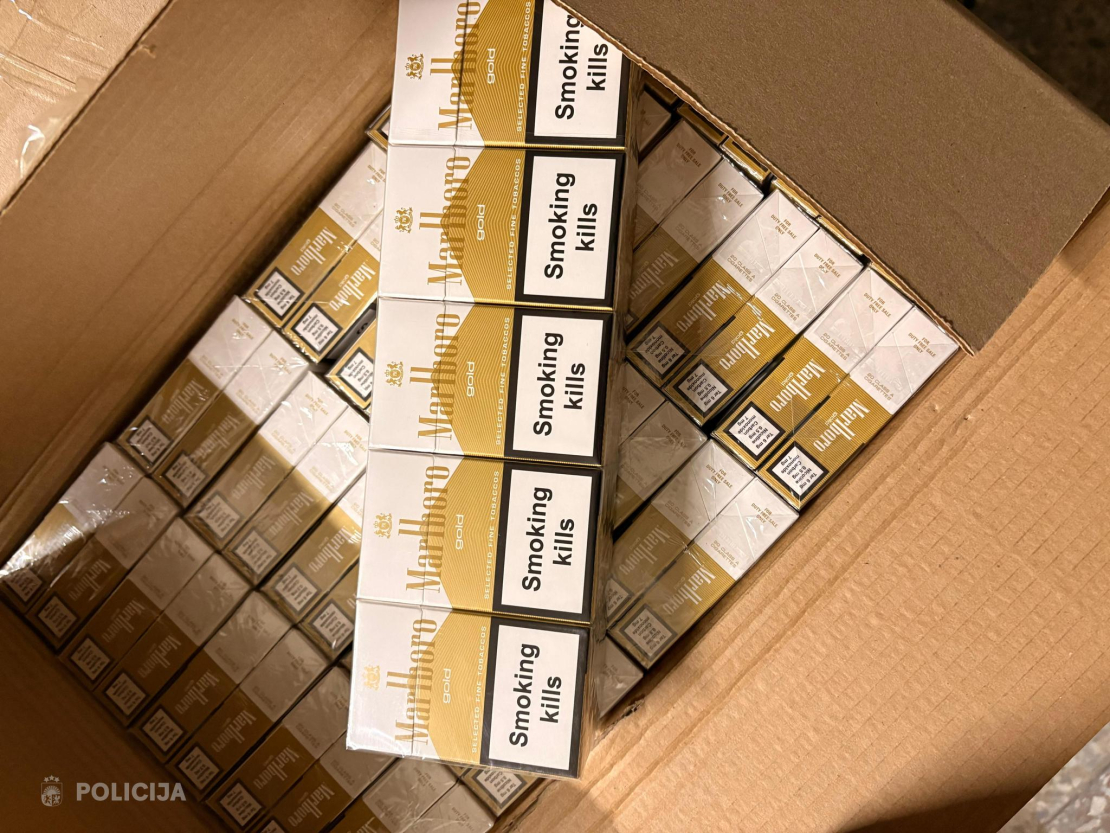 Atsavina pusotru miljonu nelegālo cigarešu.