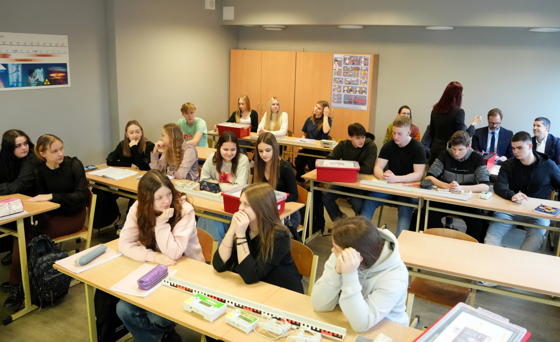 Kuldīgas centra vidusskola.