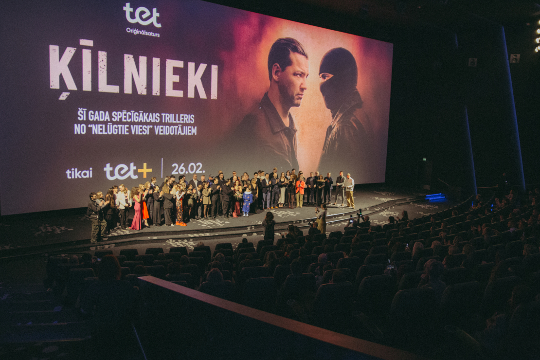 Daudzsēriju filmas "Ķīlnieki" pirmizrāde.