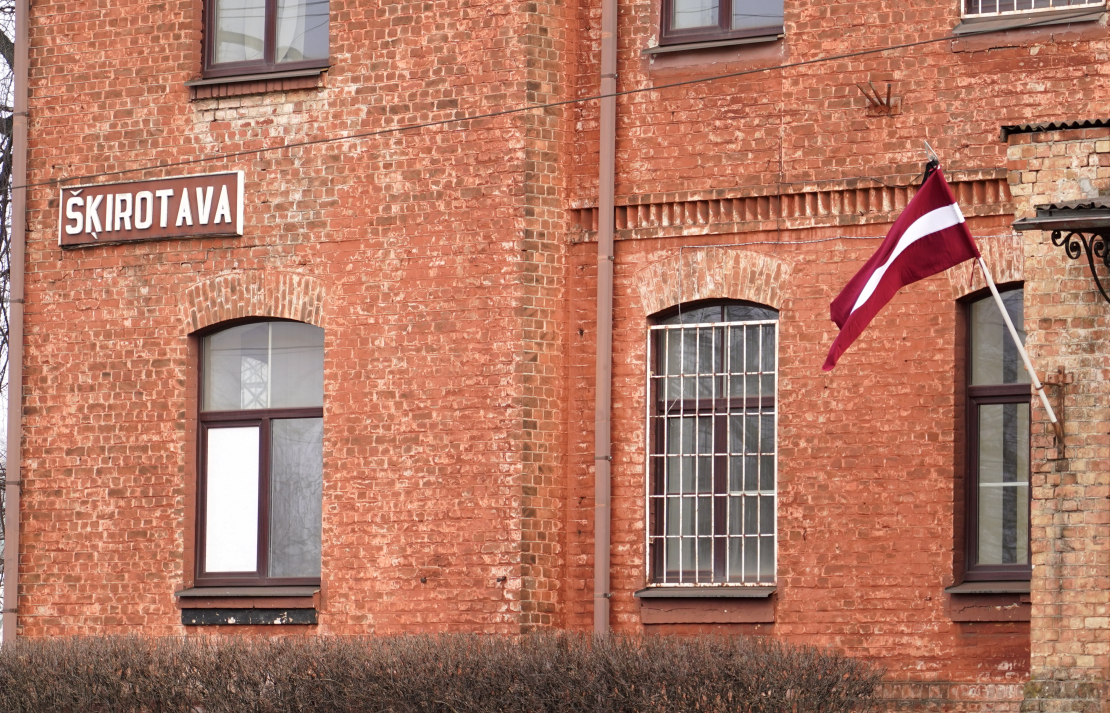 Komunistiskā genocīda upuru piemiņas dienai veltīts pasākums pie dzelzceļa stacijas "Šķirotava".