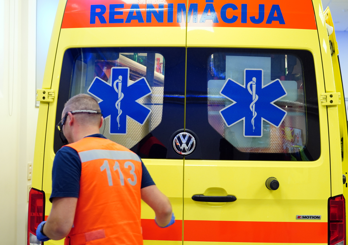 Neatliekamās medicīniskās palīdzības dienesta (NMPD) automašīna. Ilustratīvs attēls.
