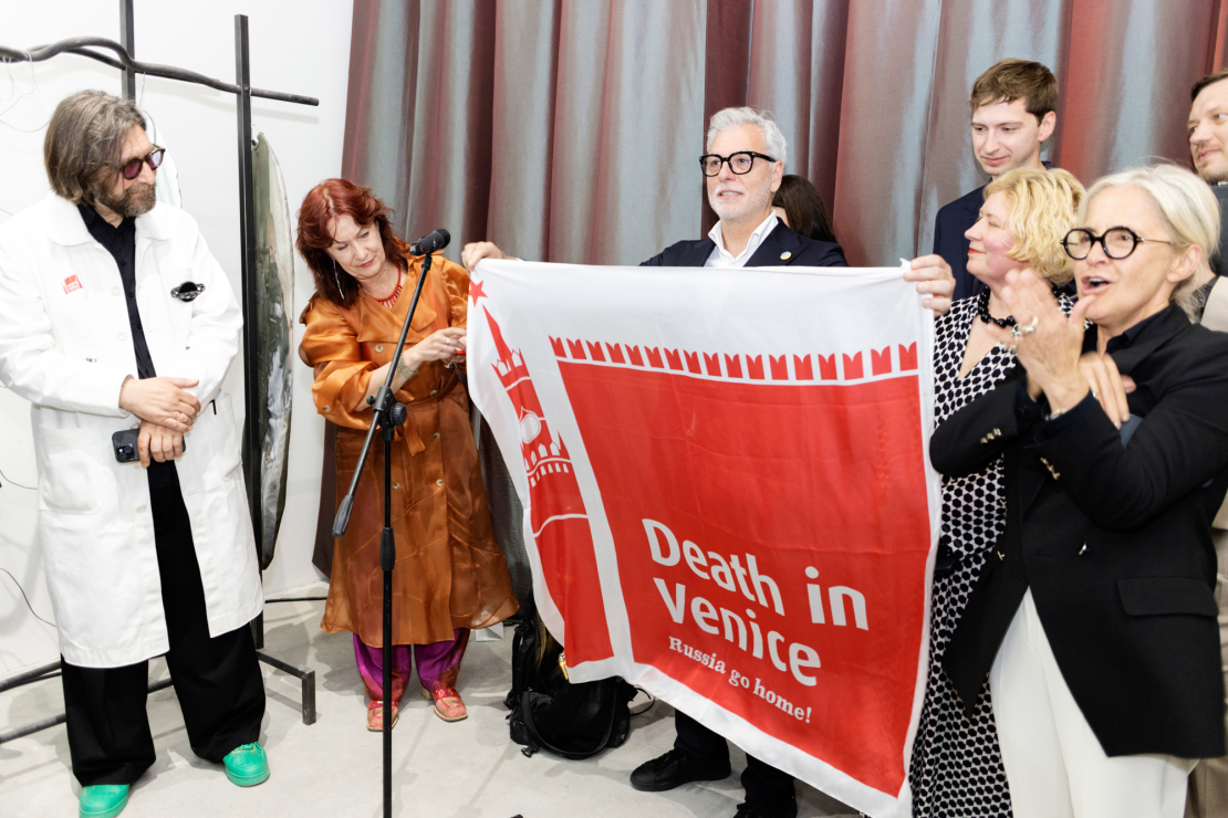 Venēcijas mākslas biennālē atklāts Latvijas un Rīgas paviljons.
