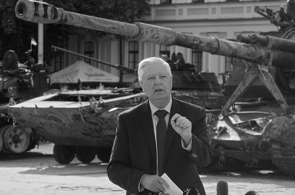 Senators Lindsijs Greiems 10. jūlijā, dienu pirms nāves, apmeklēja Ukrainu, kur kopš Krievijas pilna mēroga iebrukuma viesojies kopumā desmit reizes.