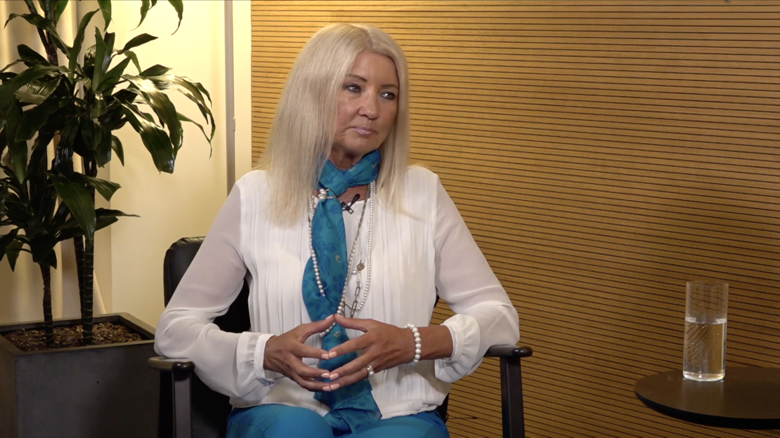 Elita Drāke.