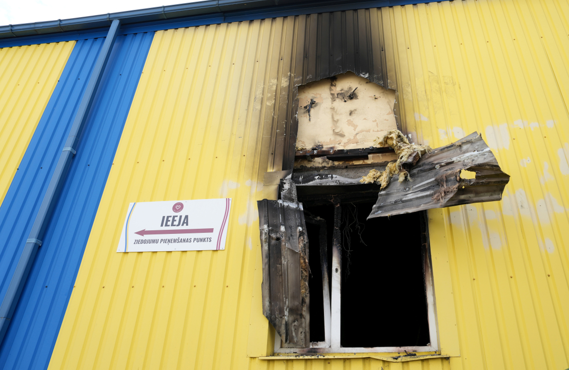 Ugunsgrēka sekas biedrības "Tavi draugi" angārā un tās teritorijā.