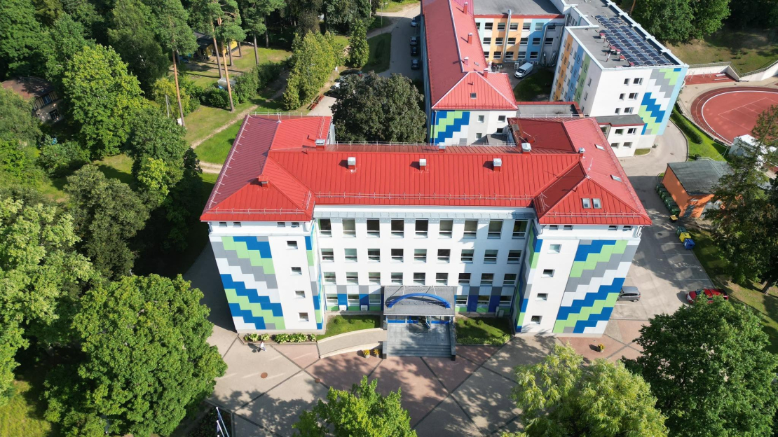 Ogres Kalna pamatskola.