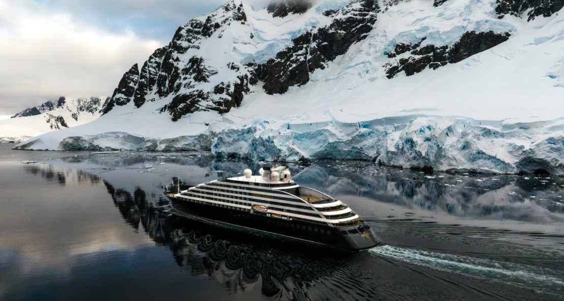 Luksusa ekspedīciju kruīza kuģis "Scenic Eclipse II".