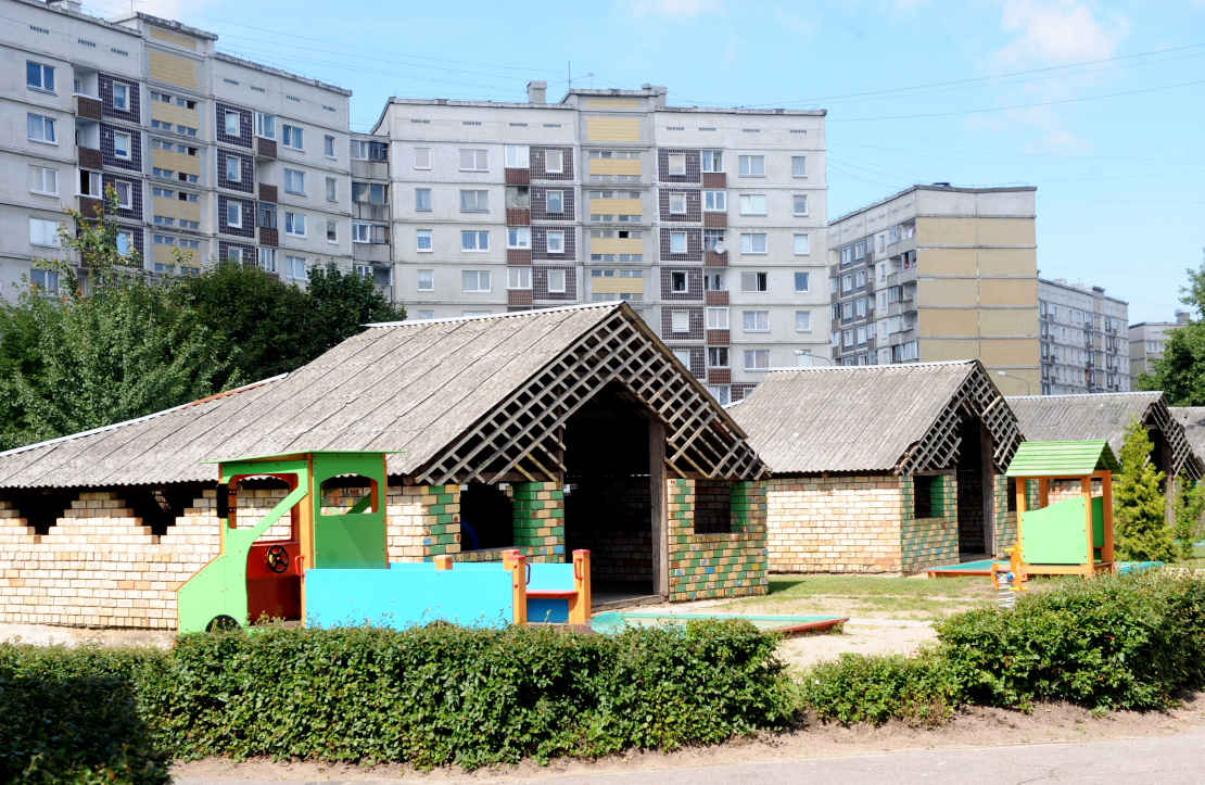 Rotaļu laukumi pirmsskolas izglītības iestādē "Zelta atslēdziņa".