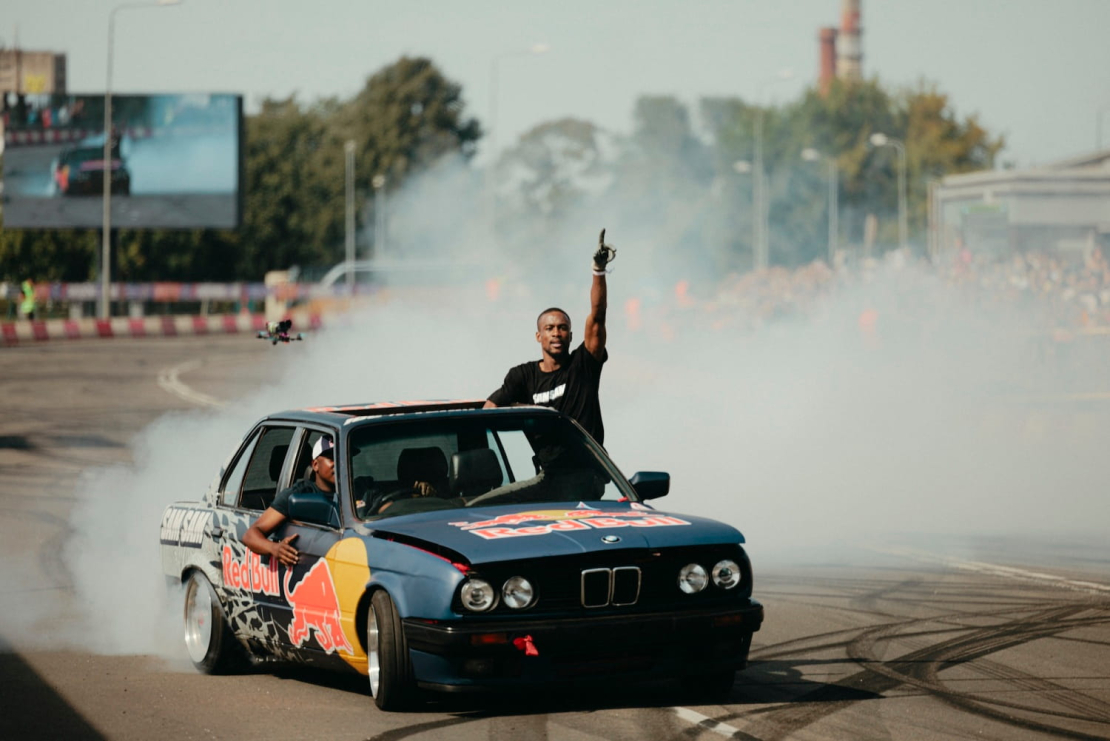 Šovs "Red Bull Showrun" Rīgā.