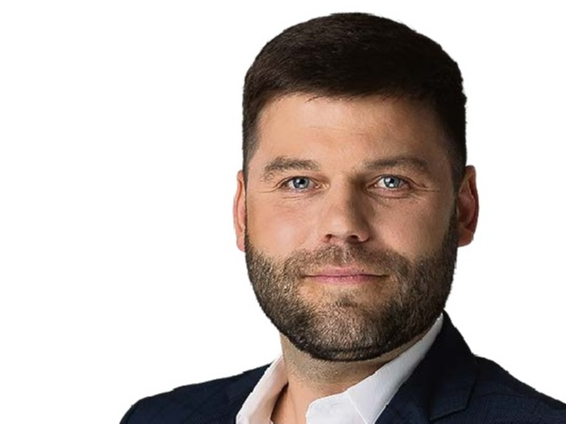 Siguldas pilsētas SIA "Jumis" direktors Jānis Apsītis: "Lai riepu apriti Latvijā sakārtotu ilgtermiņā, nepieciešami efektīvi kontroles mehānismi, kas mazinātu pelēko tirgu un nodrošinātu, ka par visām tirgū laistajām riepām tiek pienācīgi segtas arī to turpmākās apsaimniekošanas izmaksas."