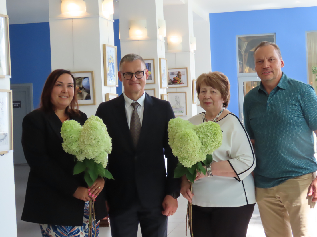 (No kreisās) Ogres tehnikuma direktore Armanda Auziņa, Jelgavas valstpilsētas pašvaldības iestādes "Kultūra" direktors Mintauts Buškevics, biedrības "Siera klubs" valdes priekšsēdētāja Vanda Davidanova, SIA "Malevss" ("SiersŠtelle") valdes priekšsēdētājs Māris Legzdiņš.