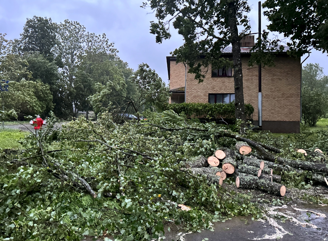 22. augusta vētras postījumi Rīgā.