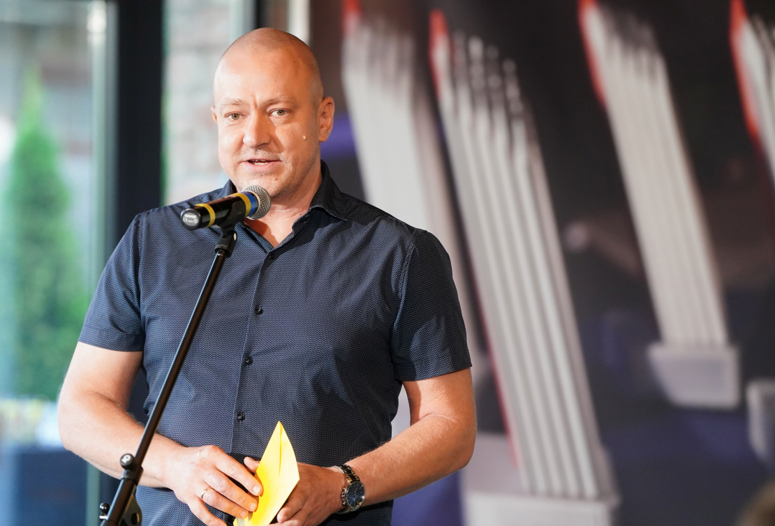 Latvijas Radio Ziņu dienesta vadītājs Uģis Lībietis piedalās Latvijas Žurnālistu asociācijas "Izcilības balvas 2024" pasniegšanas ceremonijā.