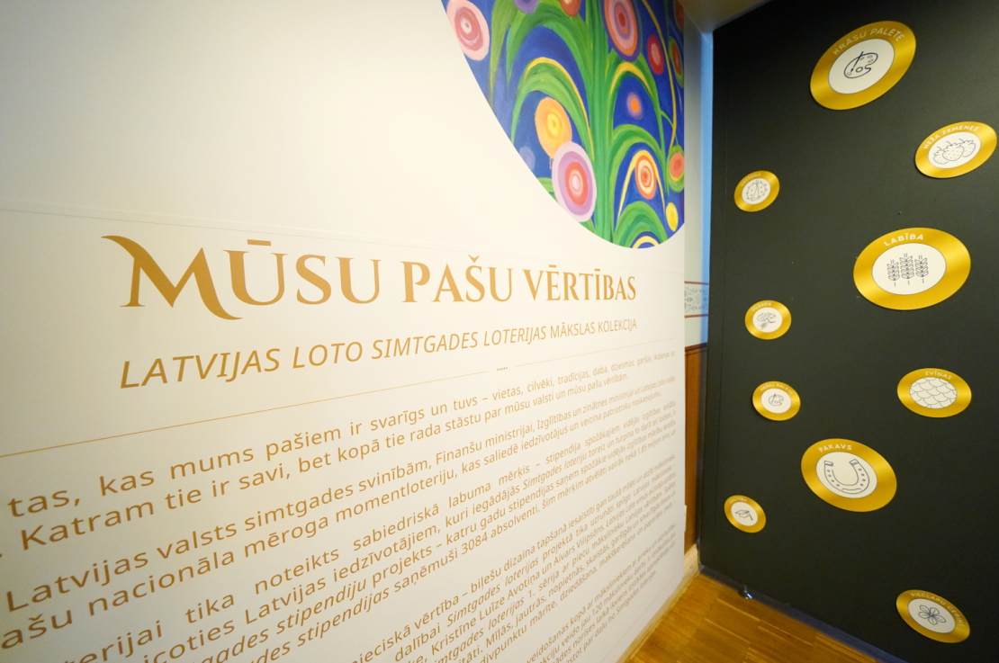 Kuldīgas Mākslas namā apskatāmi "Simtgades loterijas" mākslas kolekcijas darbi.