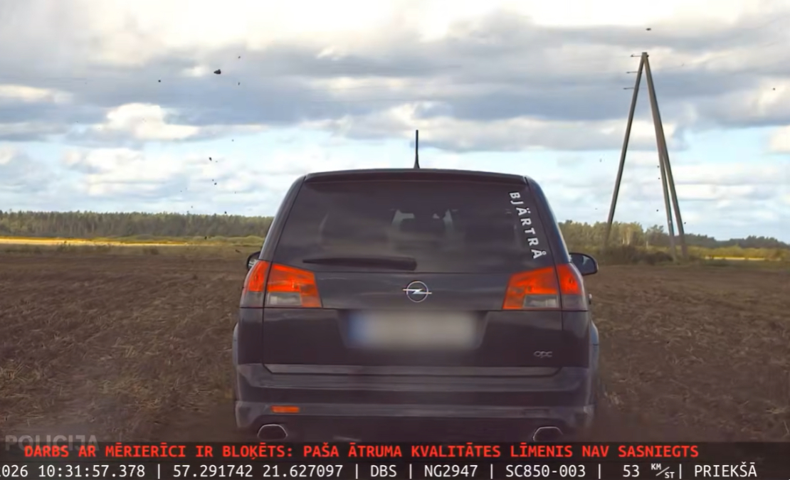 Bēgošais "Opel".