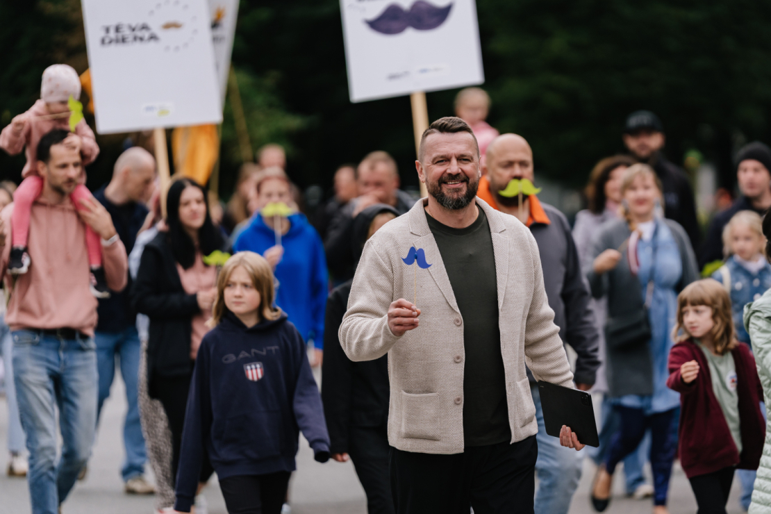 Tēva dienas gājiens un festivāls Rīgā.