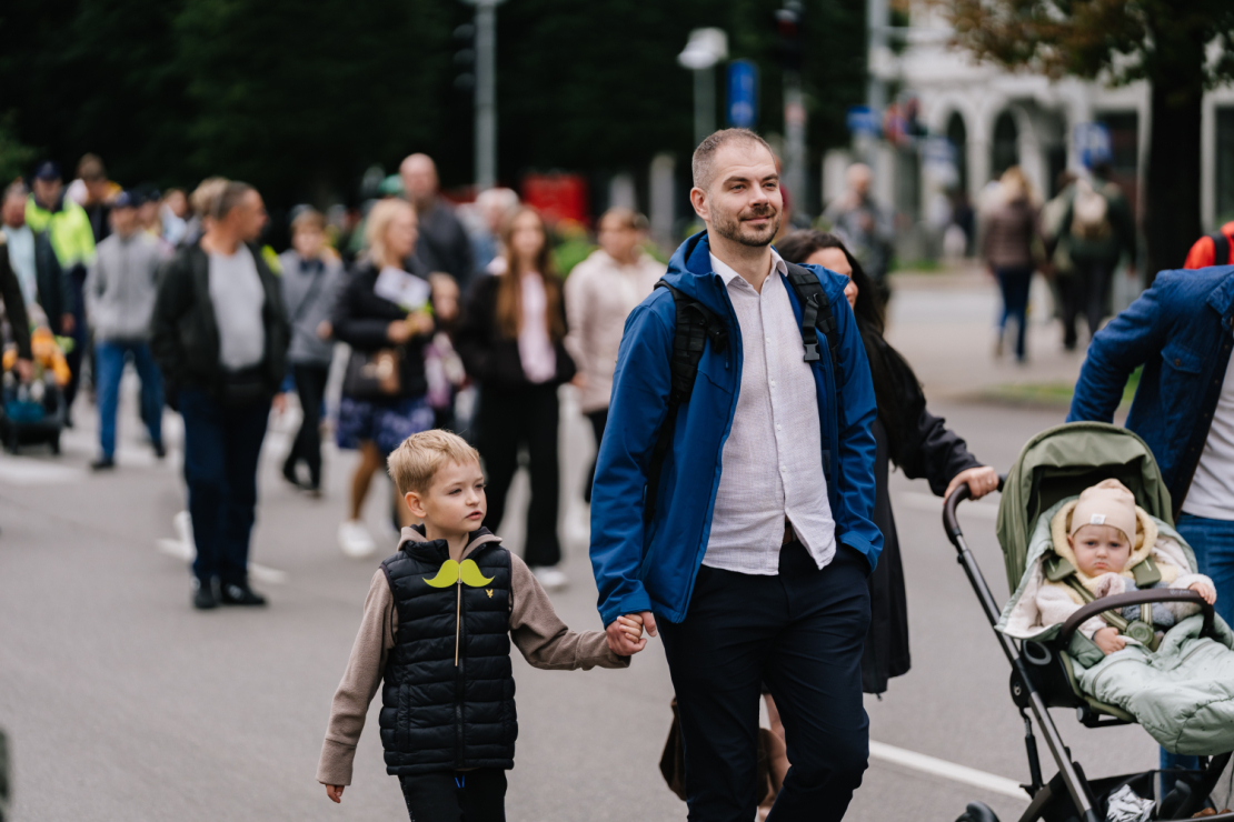 Tēva dienas gājiens un festivāls Rīgā.