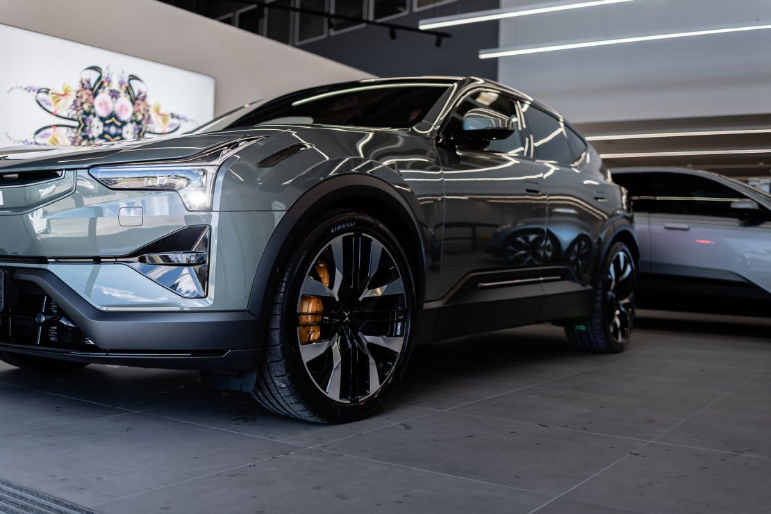 Jaunais Polestar salons Skanstes ielā 33, Rīgā.