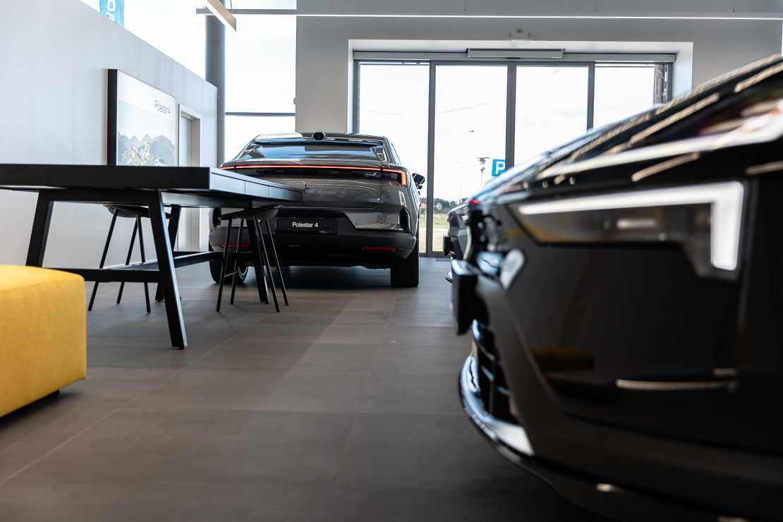 Jaunais Polestar salons Skanstes ielā 33, Rīgā.