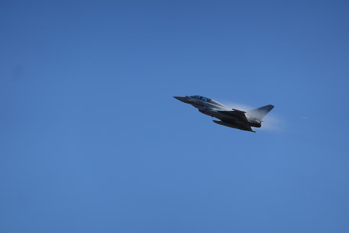 "Eurofighter" iznīcinātājs.