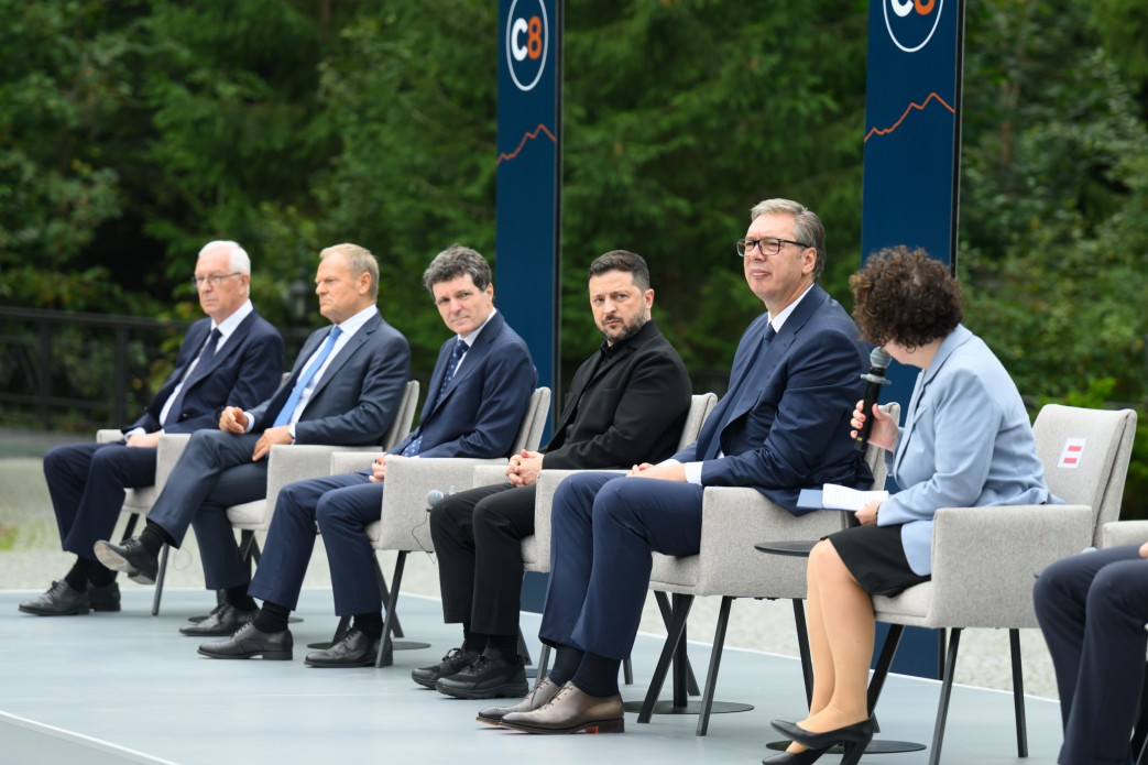 "Karpatu astoņnieks".