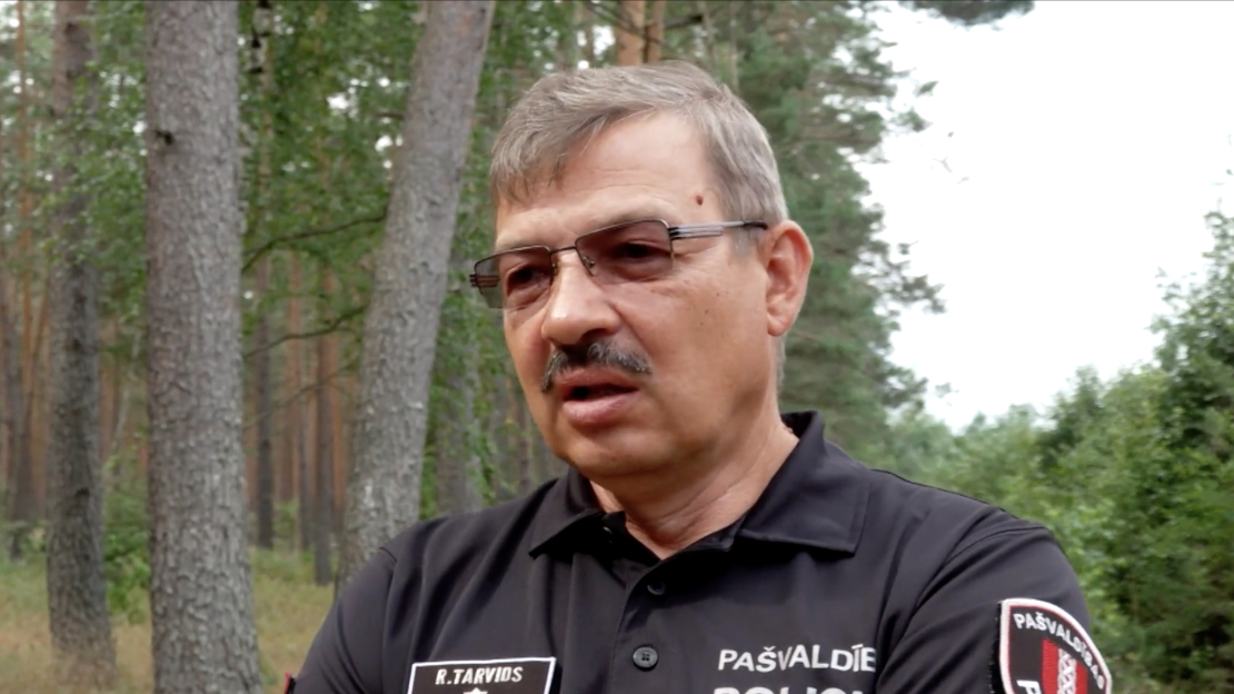 Raimonds Tarvids, Pašvaldības policijas vecākais inspektors.