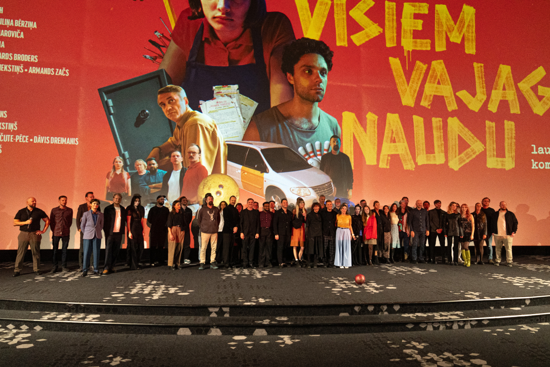 Filmas "Visiem vajag naudu" pirmizrāde kinoteātrī "Forum Cinemas" Rīgā.