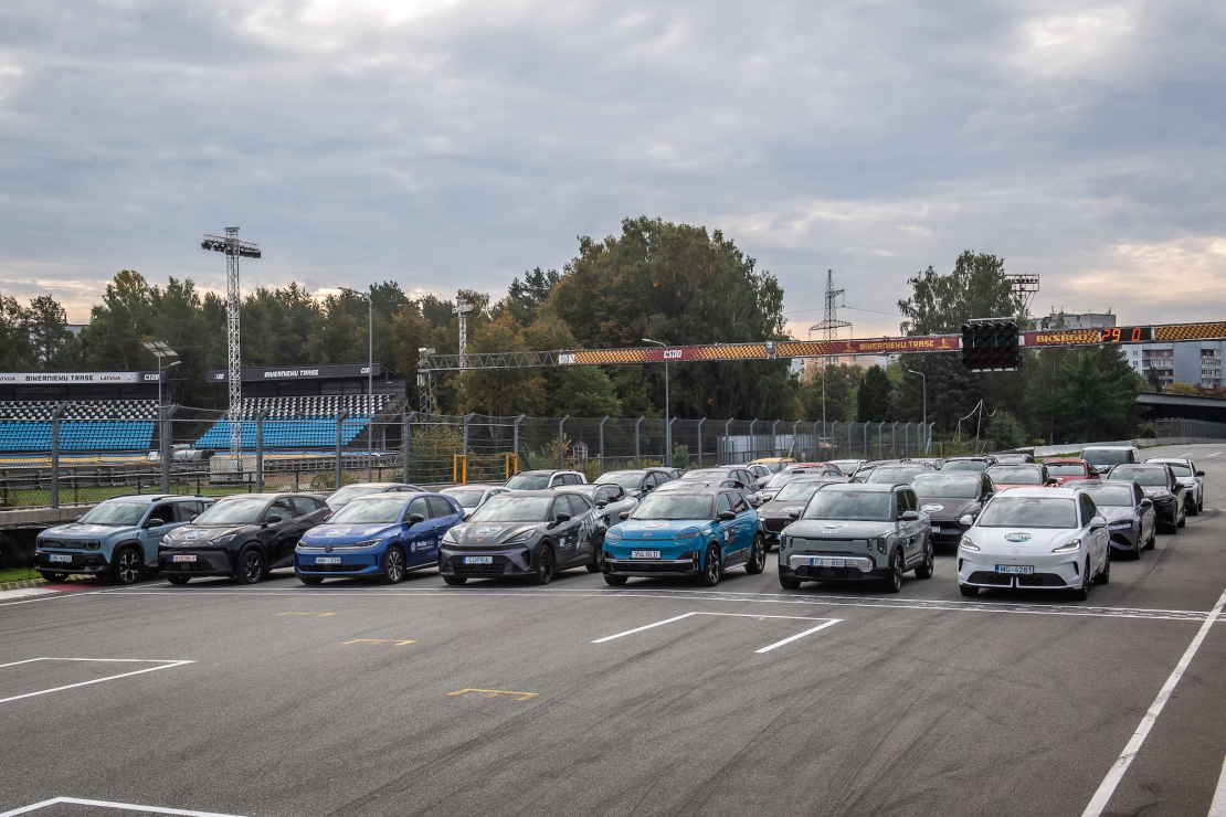 Konkursa "Latvijas e-Auto 2026/27" žūrijas padziļinātie testa braucieni.