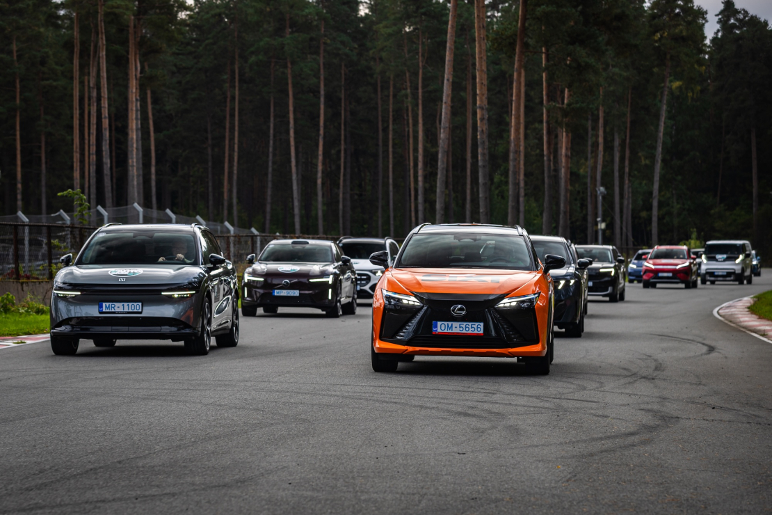 Konkursa "Latvijas e-Auto 2026/27" žūrijas padziļinātie testa braucieni.